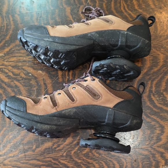 Z-Coil Men's Brown and Black Hiking Shoes sz M9 - Picture 4 of 8